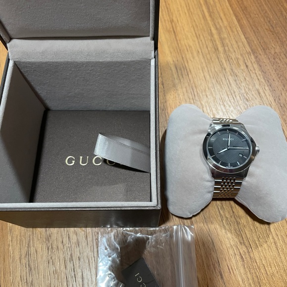 Gucci stainless G-Timeless quartz watch 38mm main image 5
